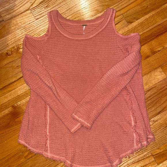 Free People Cold Shoulder Sunrise Sweater in Coral - Picture 5 of 7